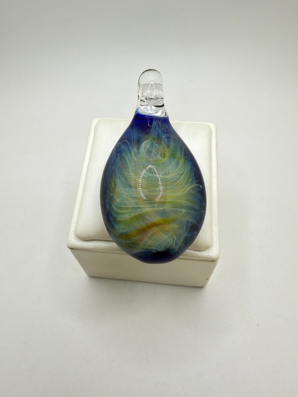 2.75" long all blown glass "spiral nebula" art pendant!